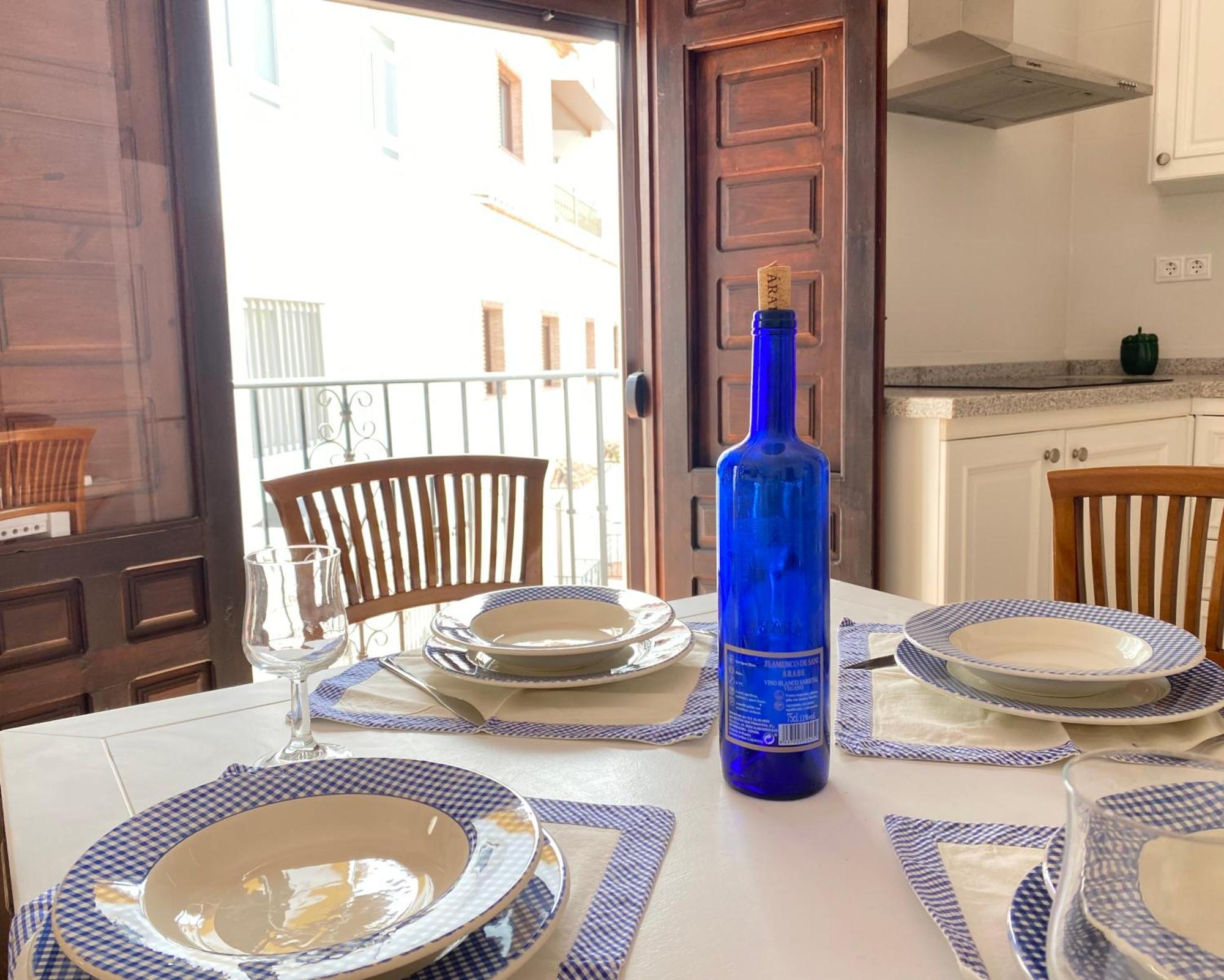 Casa Miguel - 3 Beautiful Apartments Availabe Sayalonga Kültér fotó
